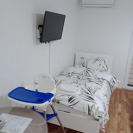 Cosmopolit Apartments オフリド エクステリア 写真