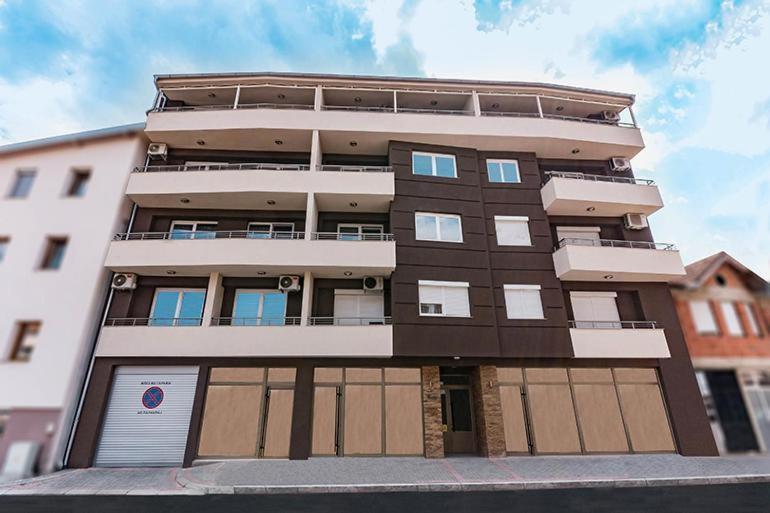 Cosmopolit Apartments オフリド エクステリア 写真